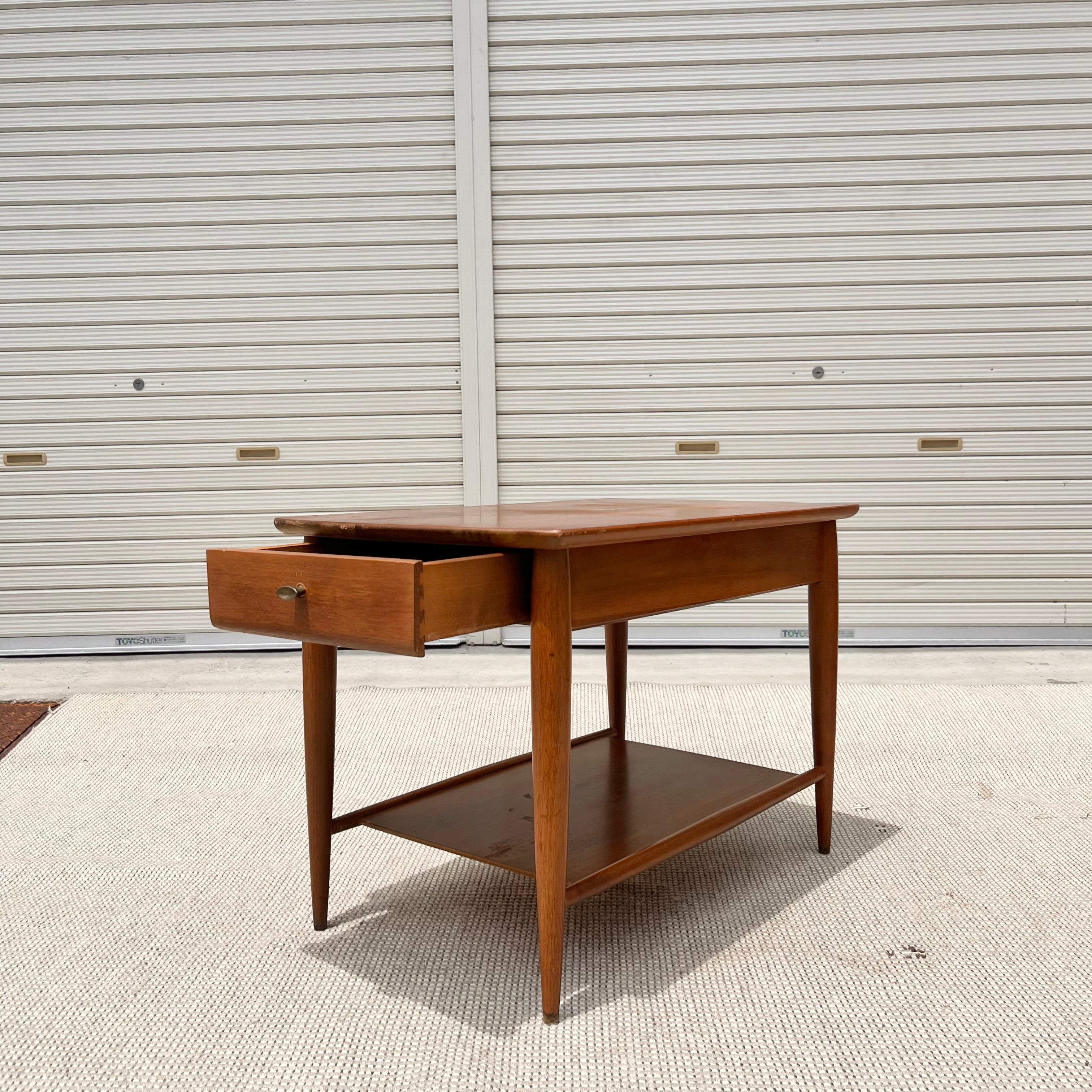 Mersman furniture サイドテーブル ウォールナット ヴィンテージ