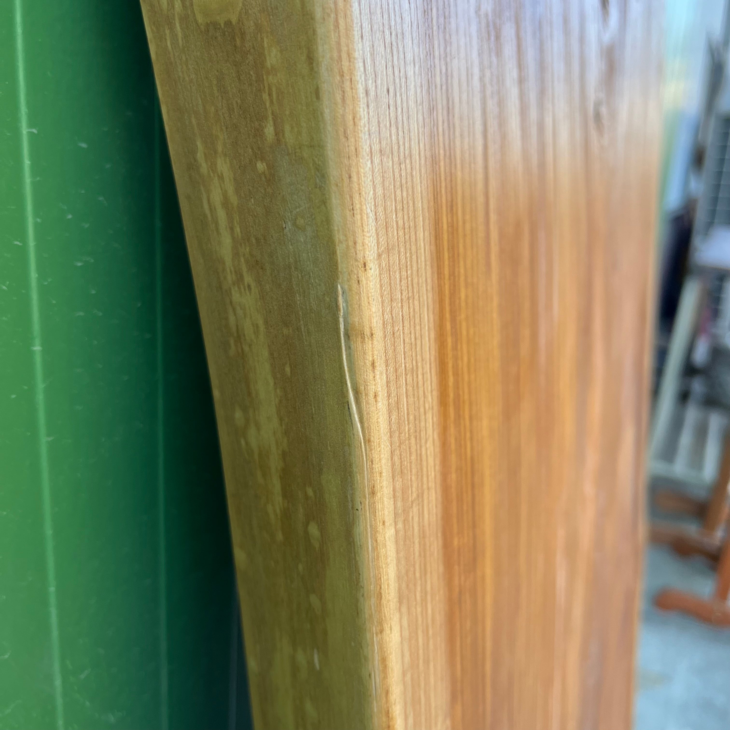 一枚板 ケヤキ 無垢材 耳付き 美しい木目の一枚板 64×148【44】