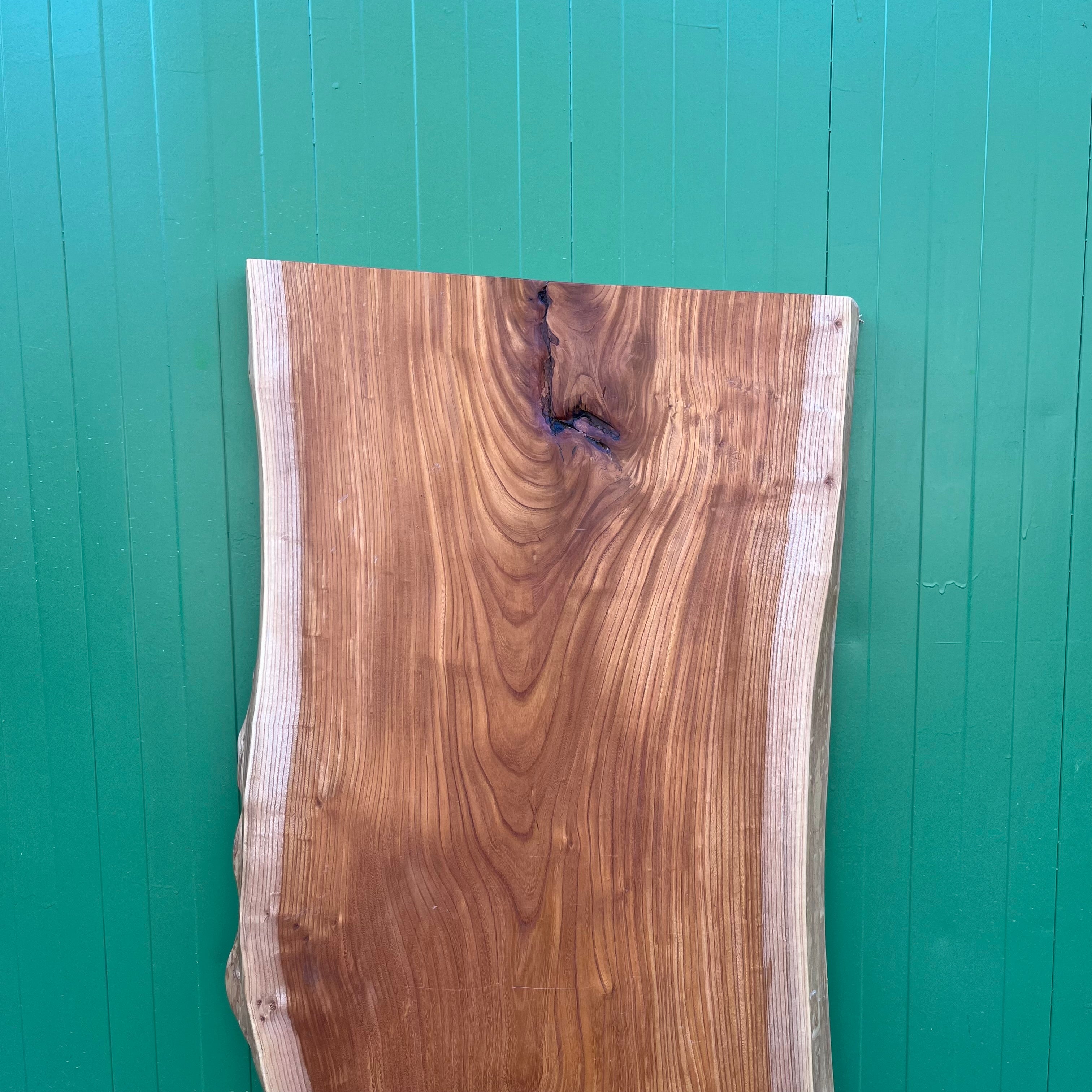 一枚板 ケヤキ 無垢材 耳付き 美しい木目の一枚板 64×148【44】