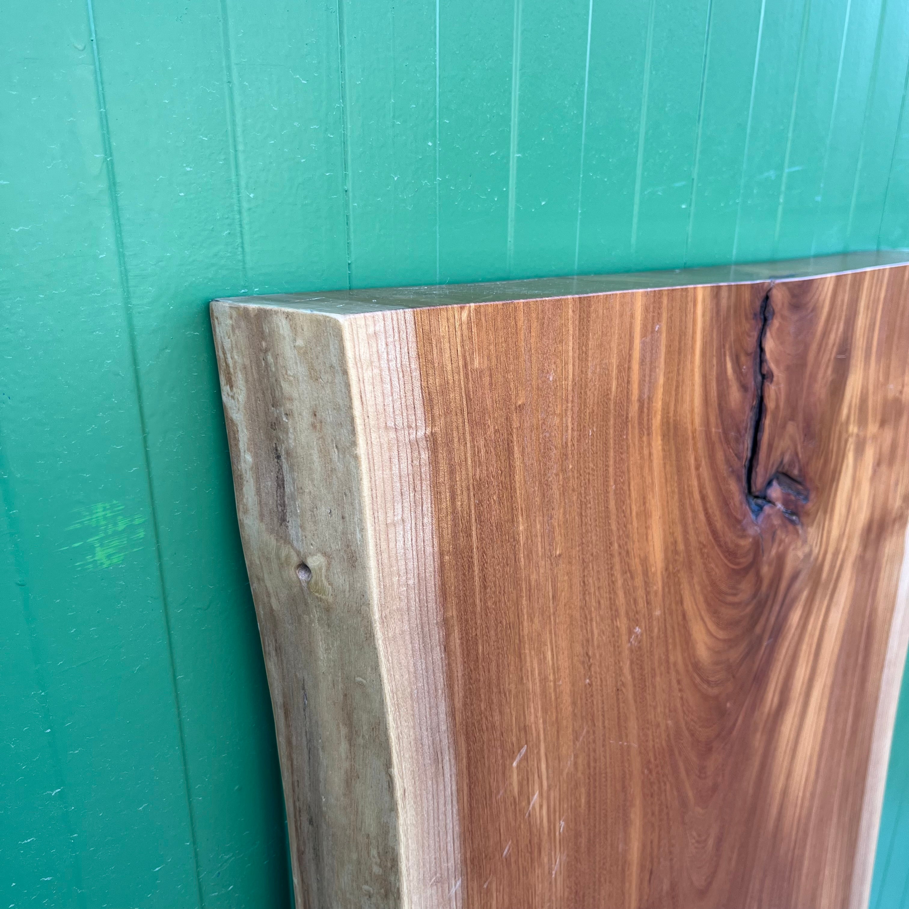 一枚板 ケヤキ 無垢材 耳付き 美しい木目の一枚板 64×148【44】