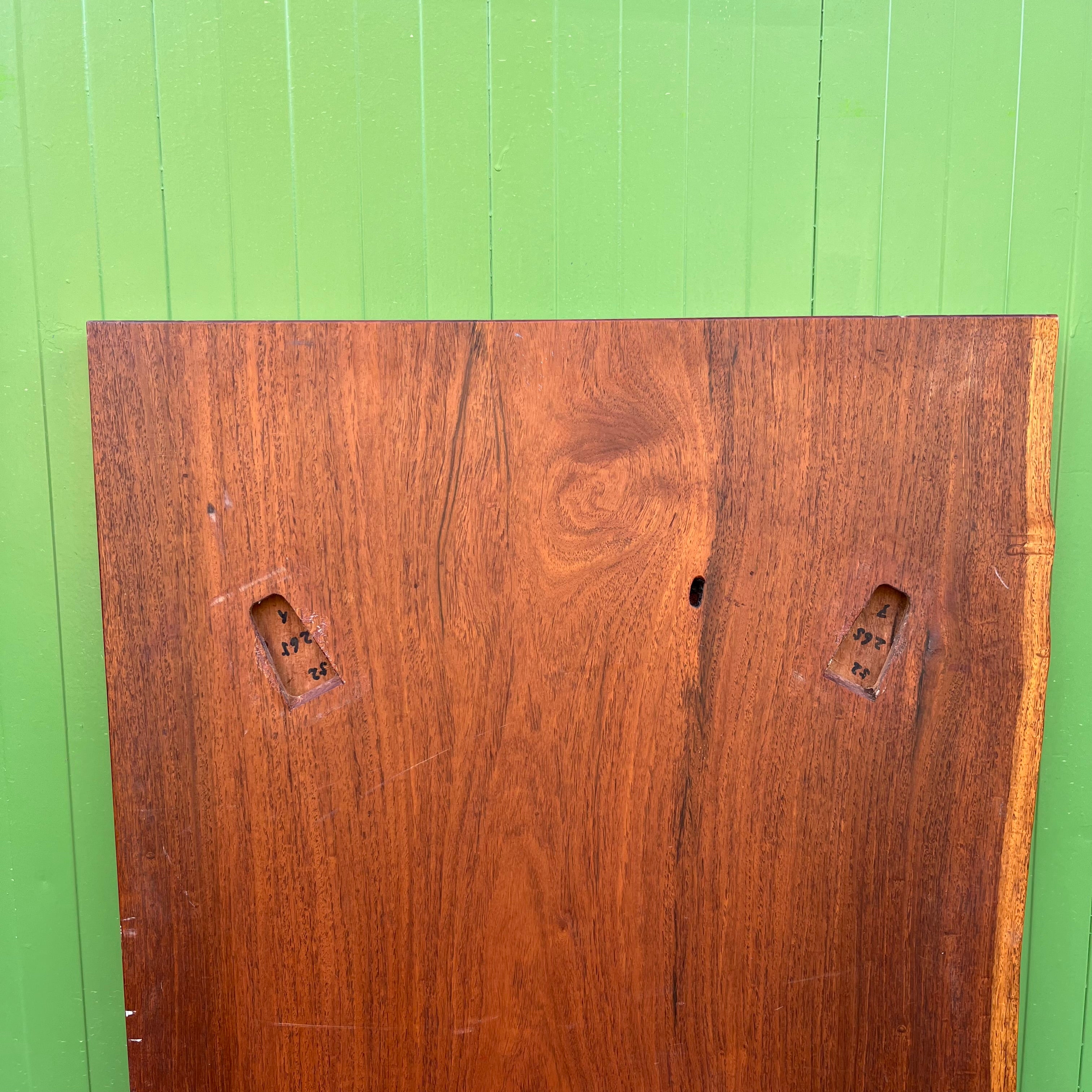 一枚板 ブビンガ 無垢材 耳付き 美しい木目の一枚板 72×122【38】