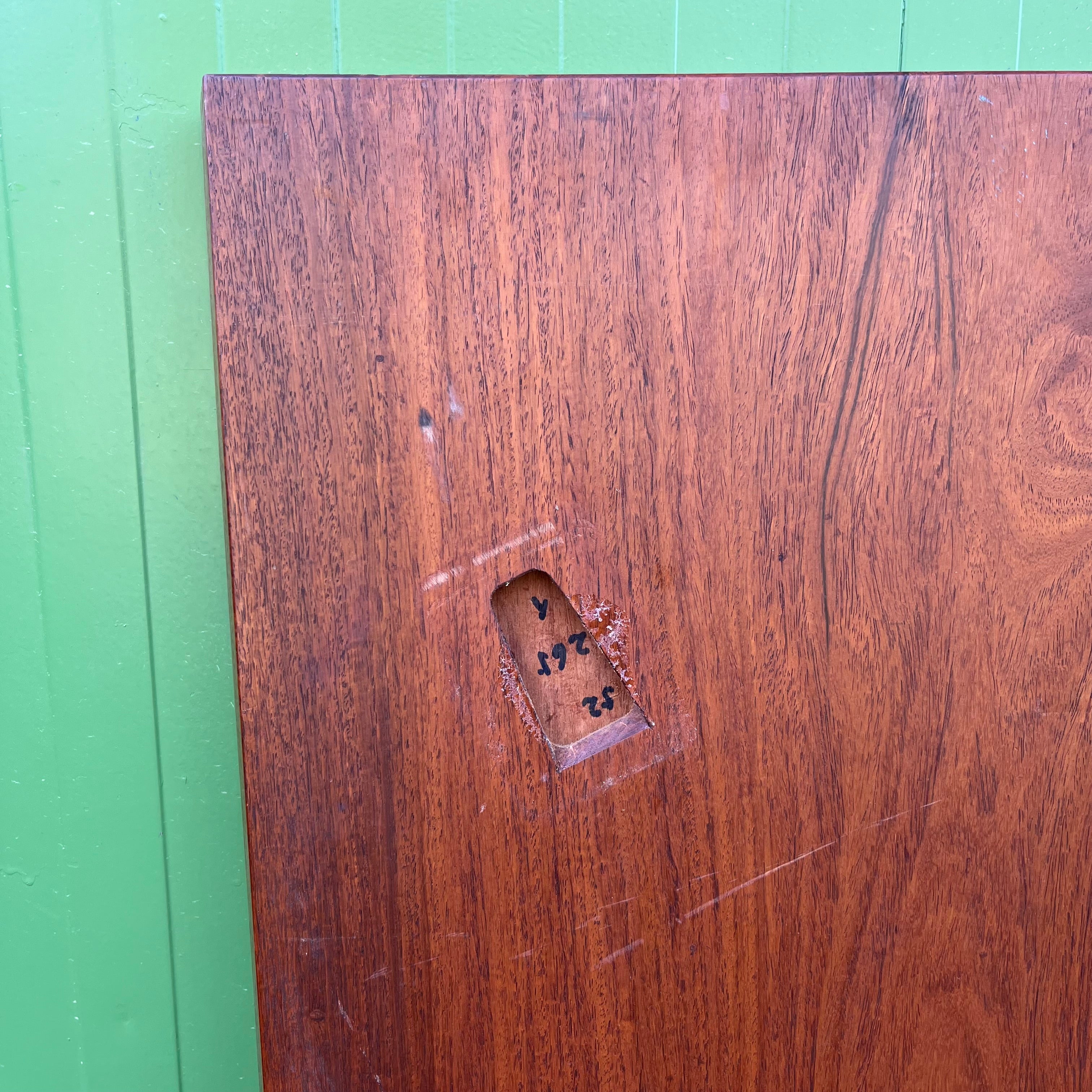 一枚板 ブビンガ 無垢材 耳付き 美しい木目の一枚板 72×122【38】