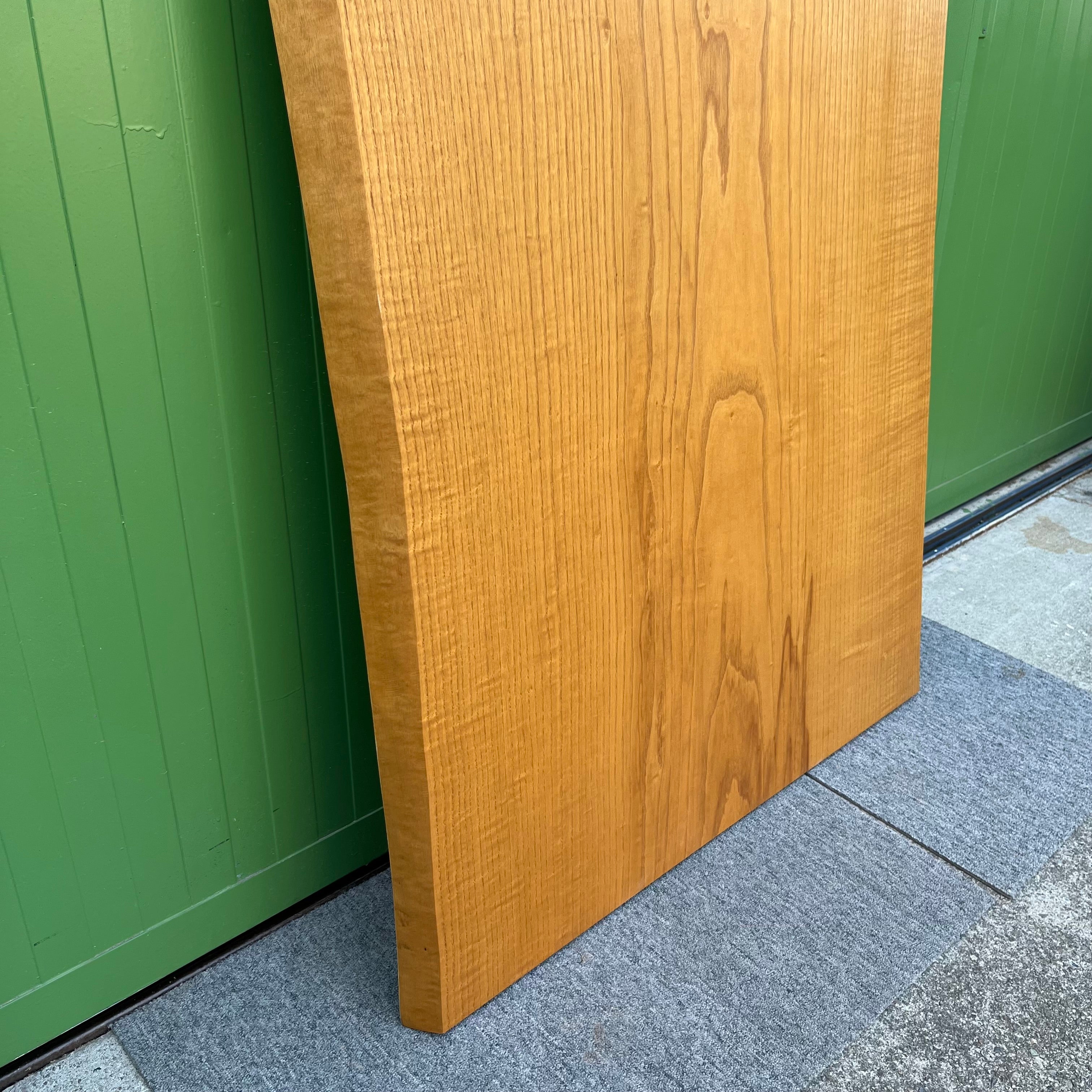 一枚板 タモ 無垢材 美しい木目の一枚板 96×160【48】