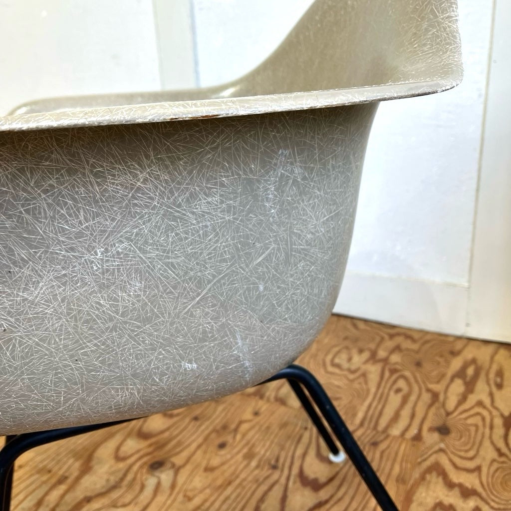 ハーマンミラー / Herman Miller アームシェルチェア チャールズ&レイ・イームズ エレファントハイドグレー MAX(Middle-height Arm-chair X-base) FRP ヴィンテージ