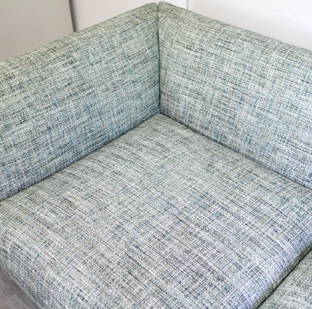 フクラ / HUKLA フィナンシェ / FINANCIER 片肘ソファ 2人掛けソファ N264 AN06 展示品