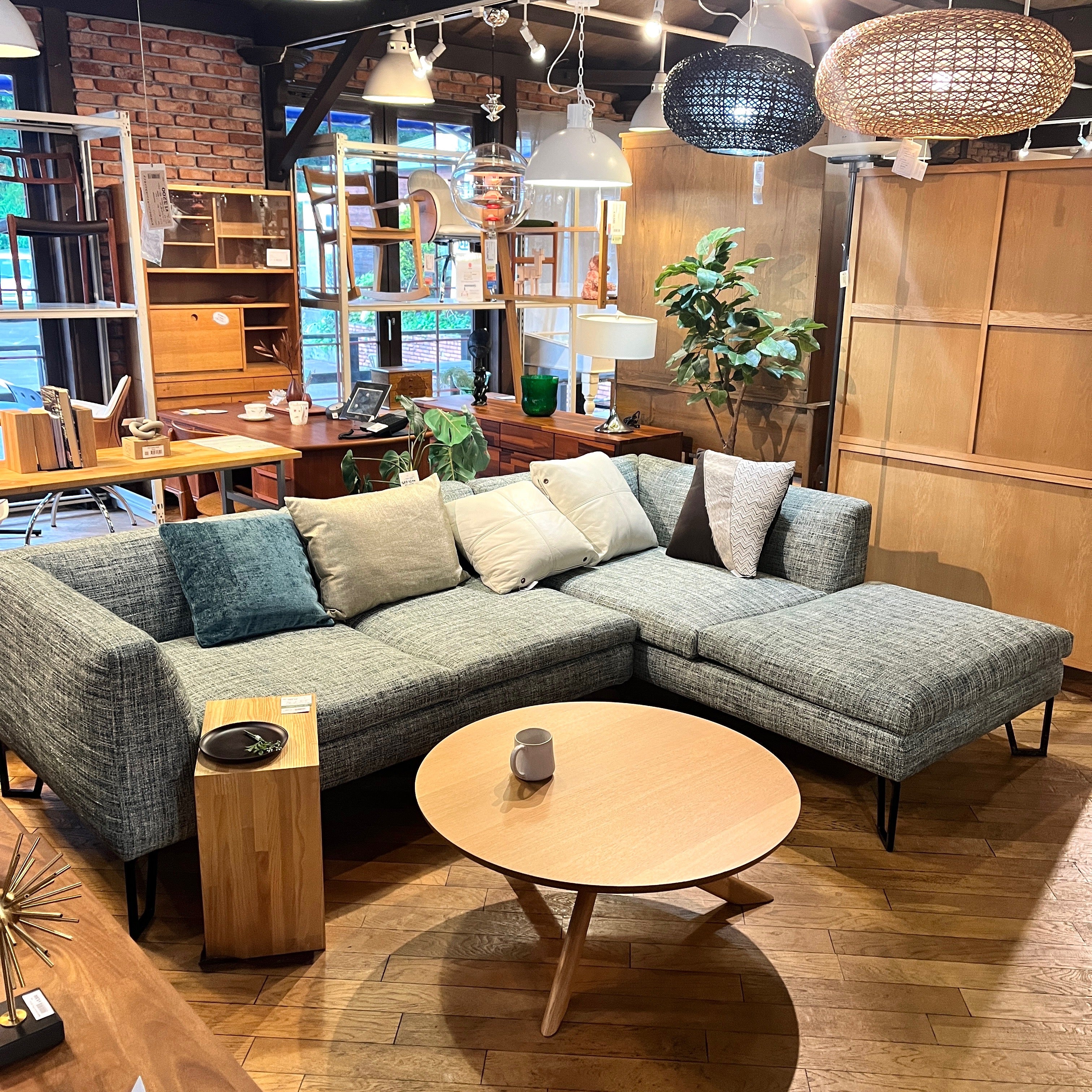 フクラ / HUKLA フィナンシェ / FINANCIER 片肘ソファ 2人掛けソファ N264 AN06 展示品