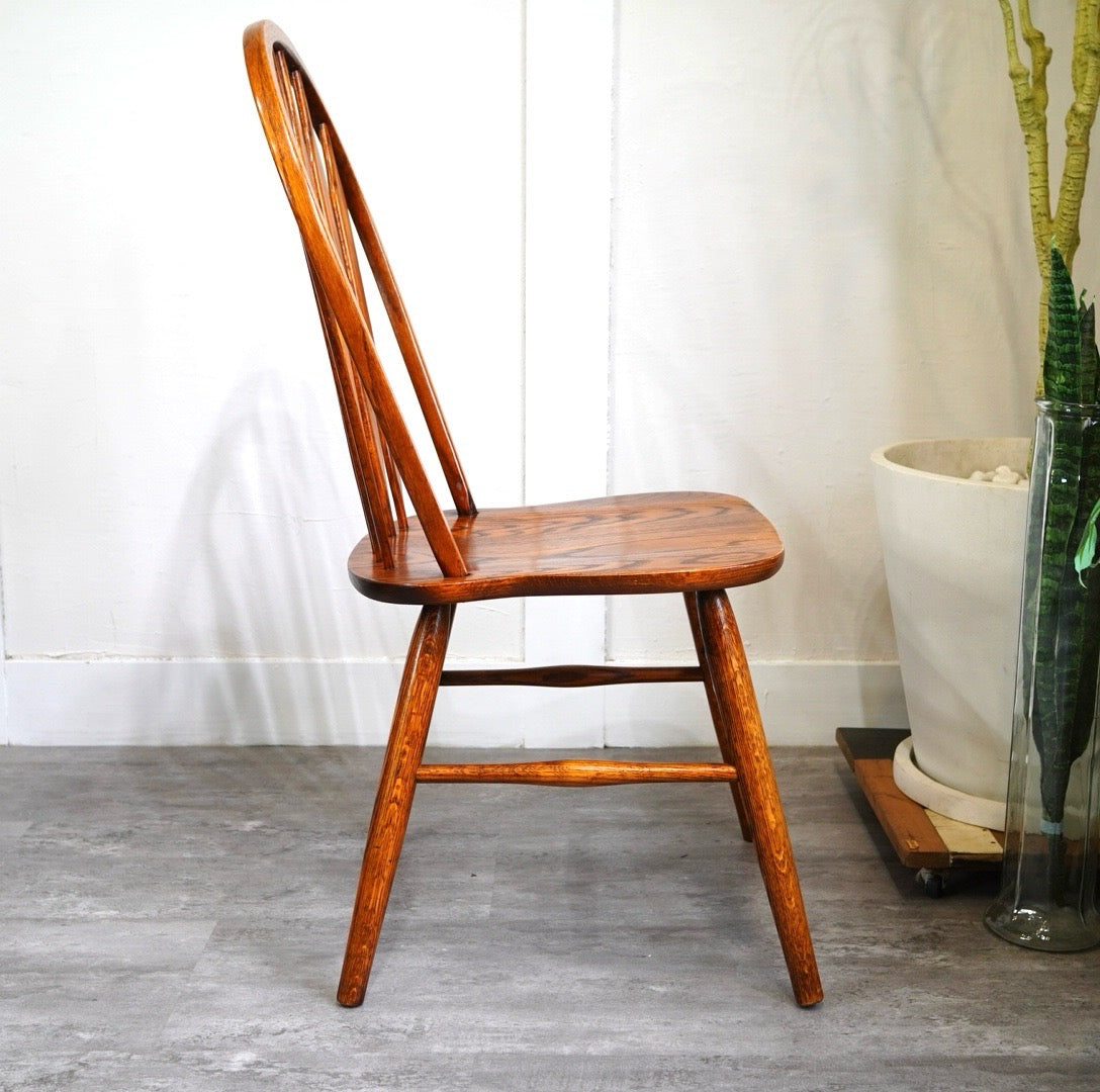 シンリー / Shin Lee ダイニングチェア ウィンザーチェア