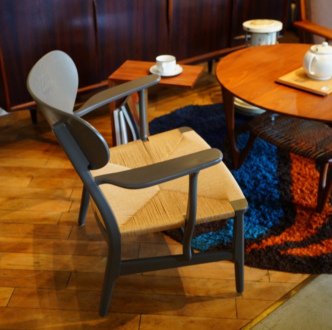カールハンセン&サン / Carl Hansen & Søn CH22 ラウンジチェア ハンスJ.ウェグナー グレー