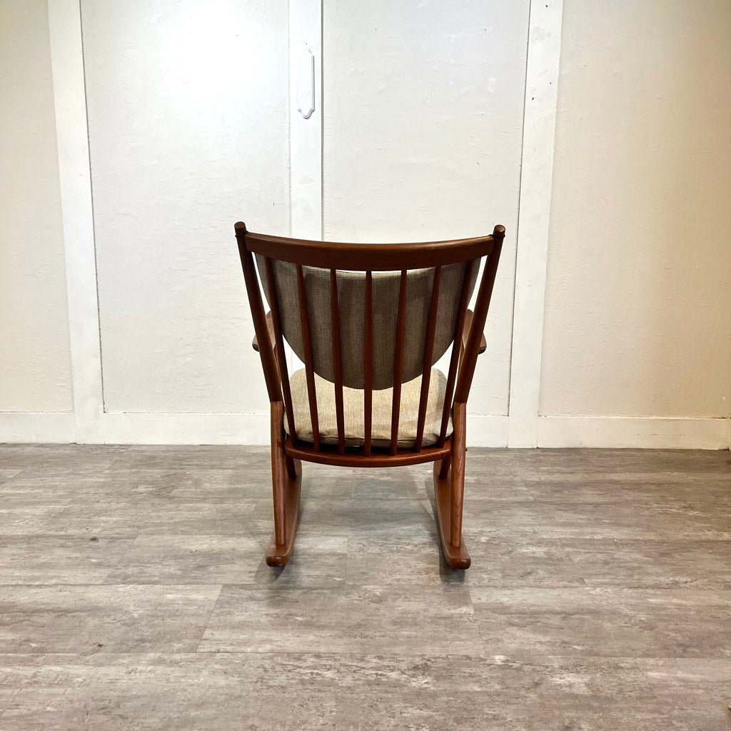ブラーミン / Bramin ロッキングチェア チーク材 サンドベージュ フランク・レンスコー ヴィンテージ