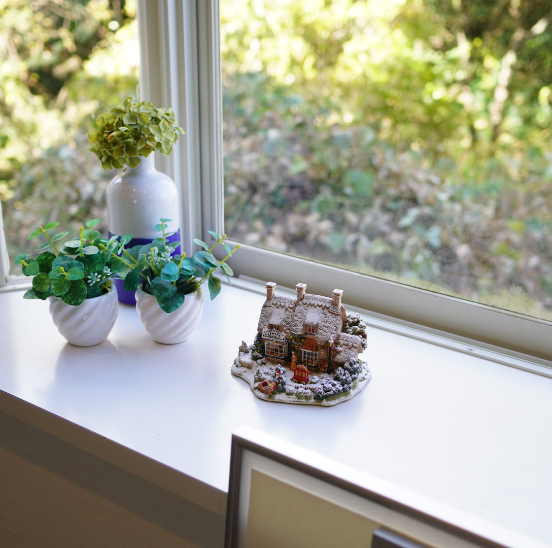 リリパットレーン / Lilliput lane 「The Christmas Present」クリスマスプレゼント 2002年 ミニチュア