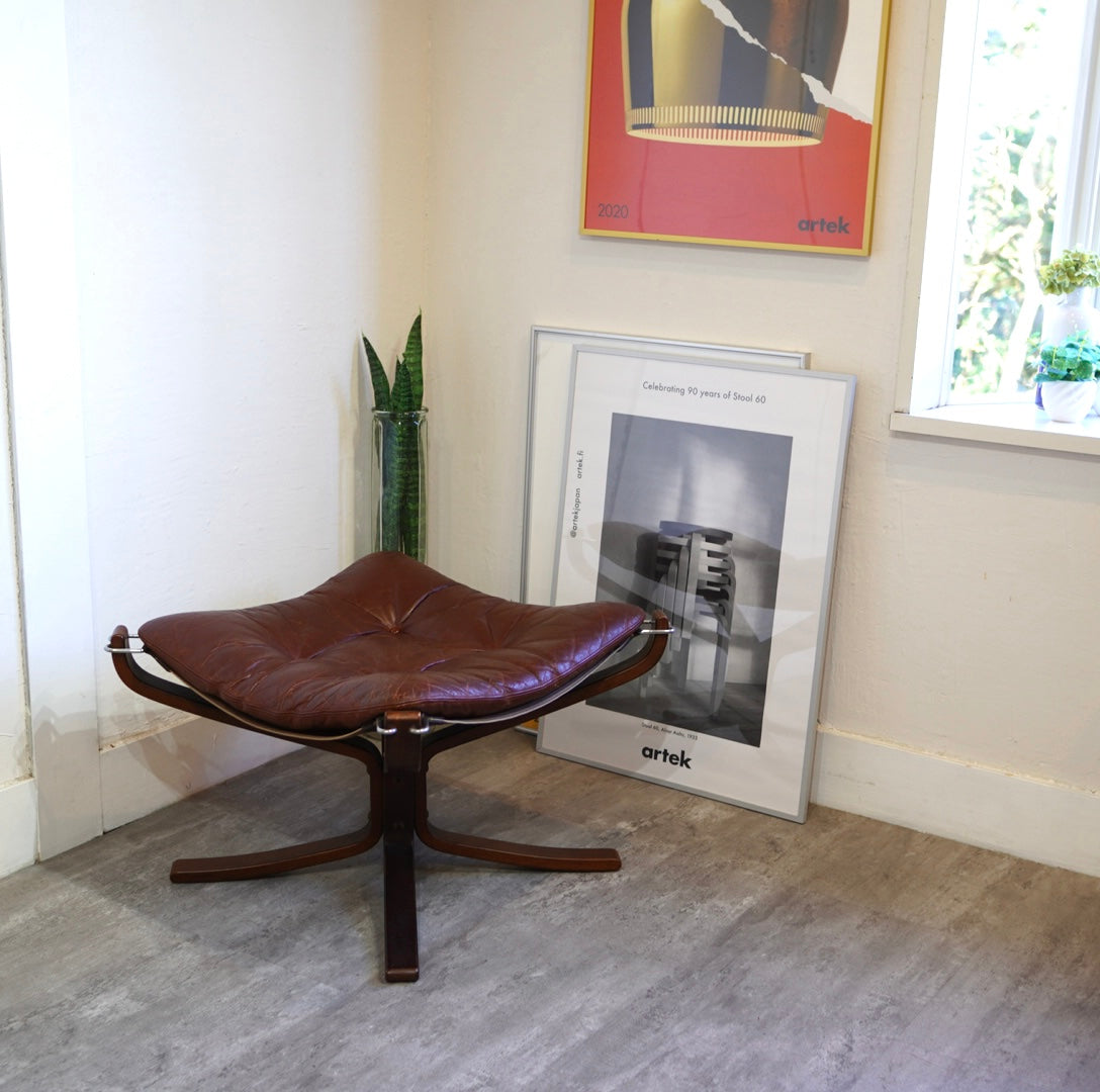 バットネ / Vatne ファルコン オットマン 本革 北欧 ヴィンテージ