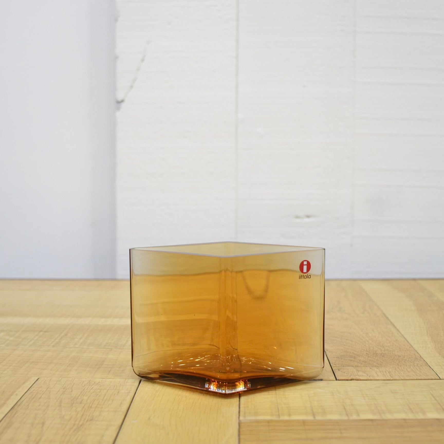 イッタラ / iittala ルーツ フラワーベース デザート ロナン&エルワン・ブルレック 未使用