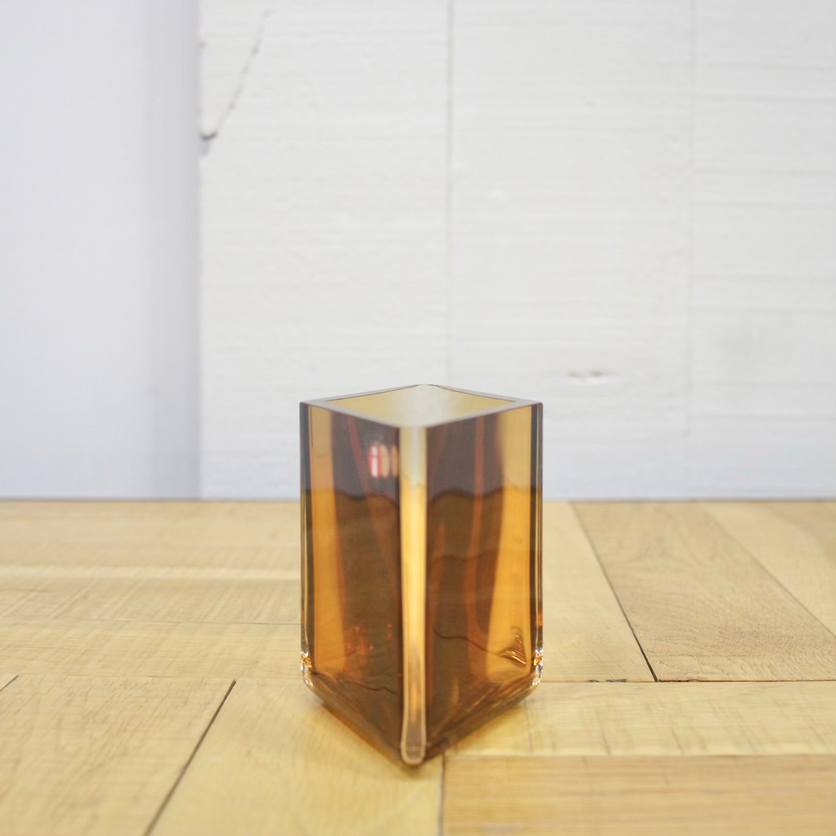 イッタラ / iittala ルーツ フラワーベース デザート ロナン&エルワン・ブルレック 未使用