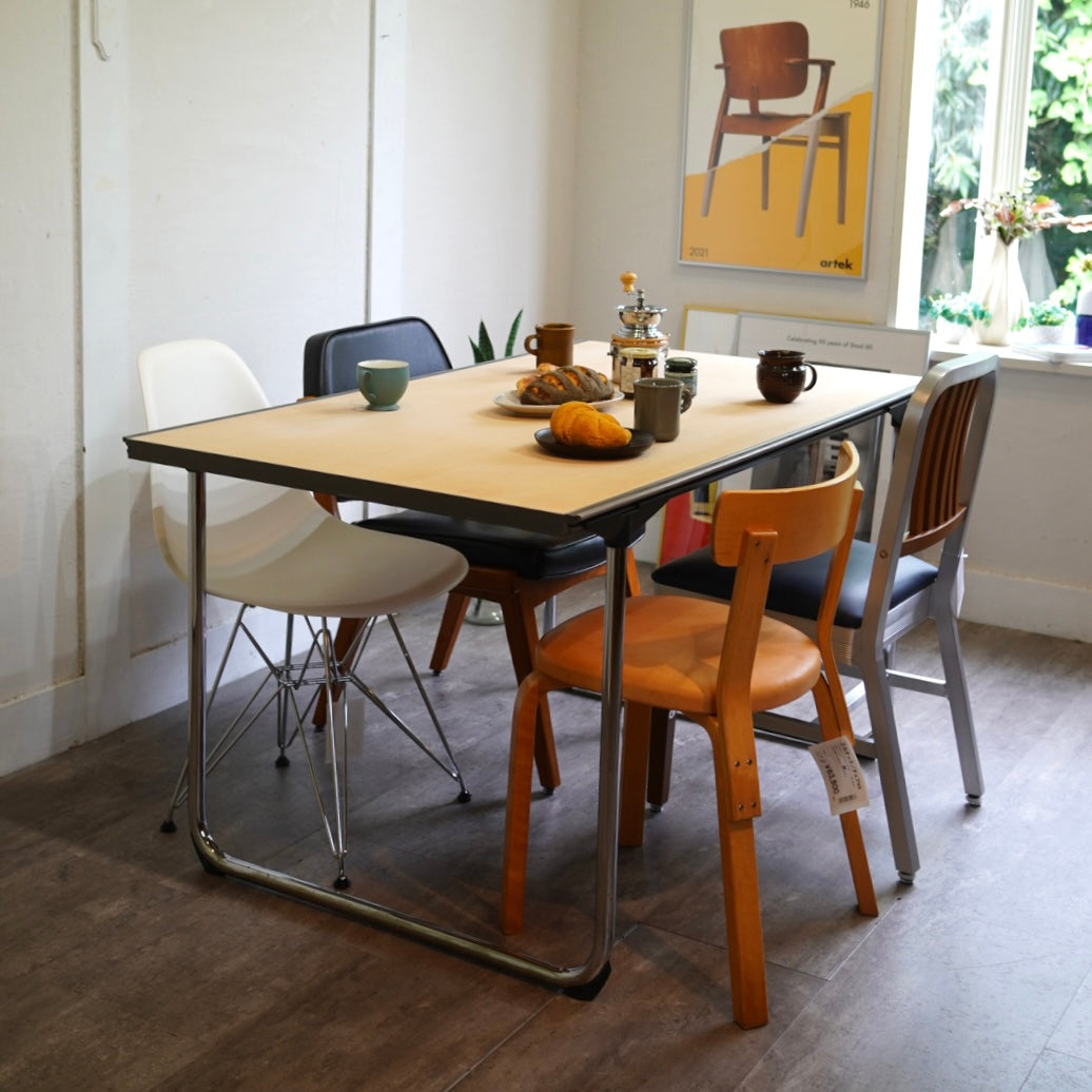 【期間限定20%OFF】フリッツ・ハンセン / FRITZ HANSEN クリックテーブル / CLICK エリック・マグヌッセン
