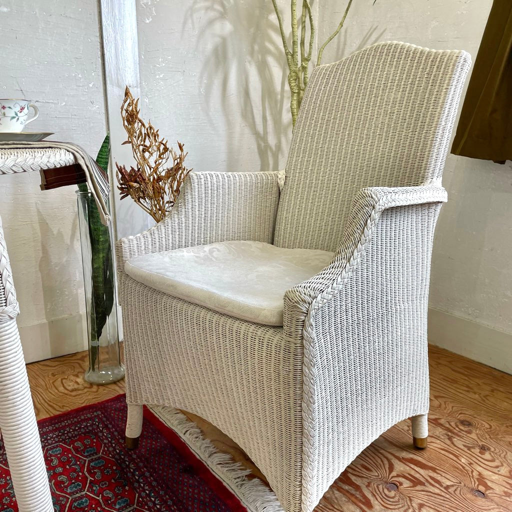 ヴィンセント シェパード ロイドルーム  アームチェア ホワイト ラタンチェア 中古