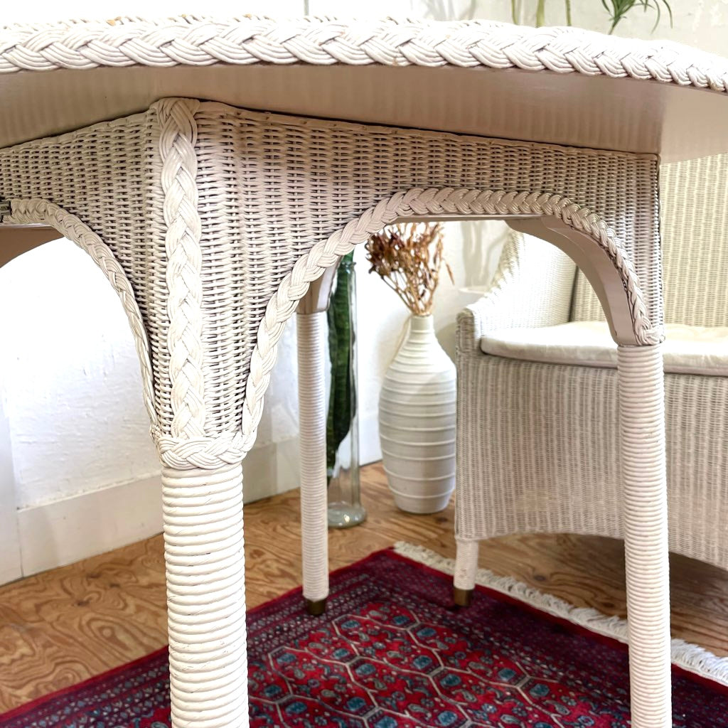 ヴィンセント シェパード ロイドルーム スノードン テーブル / SNOWDON TABLE-WH ラウンドテーブル ラタンテーブル 中古