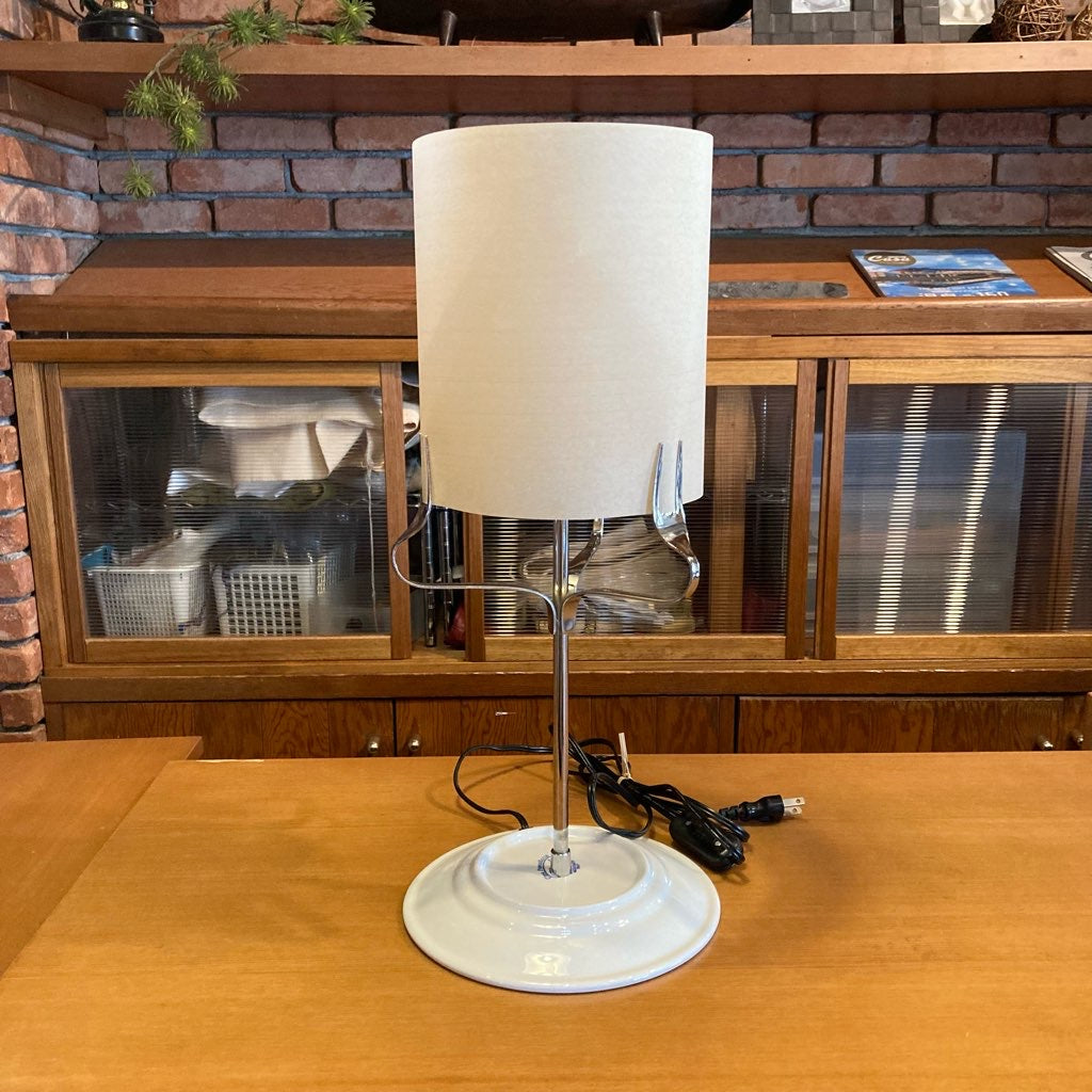 プロドゥツィオーネ・プリヴァータ / Produzione Privata Treforchette テーブルランプ ヤマギワ取り扱い イタリア 中古