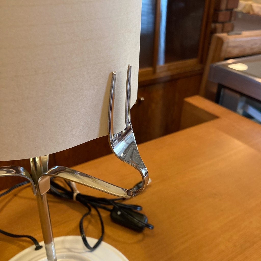 プロドゥツィオーネ・プリヴァータ / Produzione Privata Treforchette テーブルランプ ヤマギワ取り扱い イタリア 中古