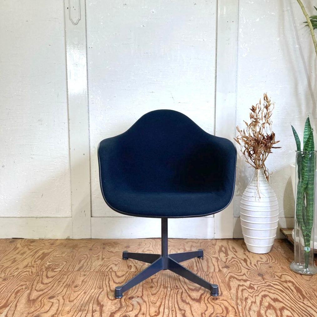 ハーマンミラー / Herman Miller アームシェルチェア 3rd コントラクトベース チャールズ&レイ・イームズ FRP ヴィンテージ