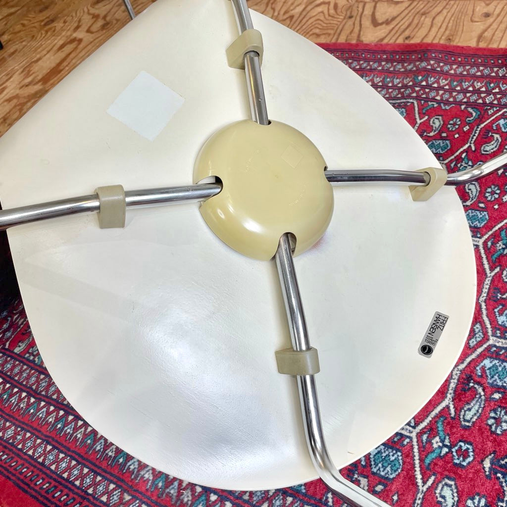 フリッツハンセン / FRITZ HANSEN セブンチェア ホワイト フロントパディング ピンク アルネ・ヤコブセン 中古