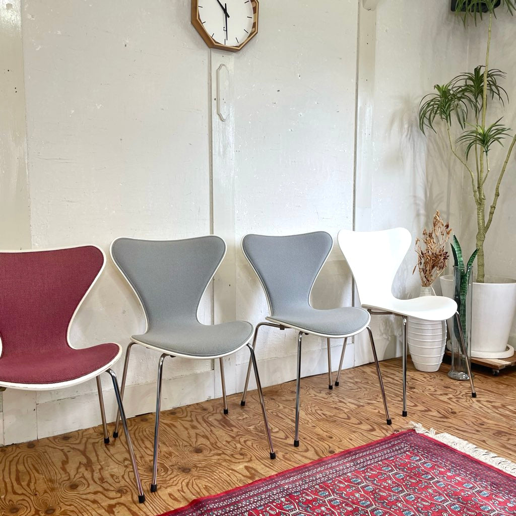 フリッツハンセン / FRITZ HANSEN セブンチェア ホワイト フロントパディング ピンク アルネ・ヤコブセン 中古