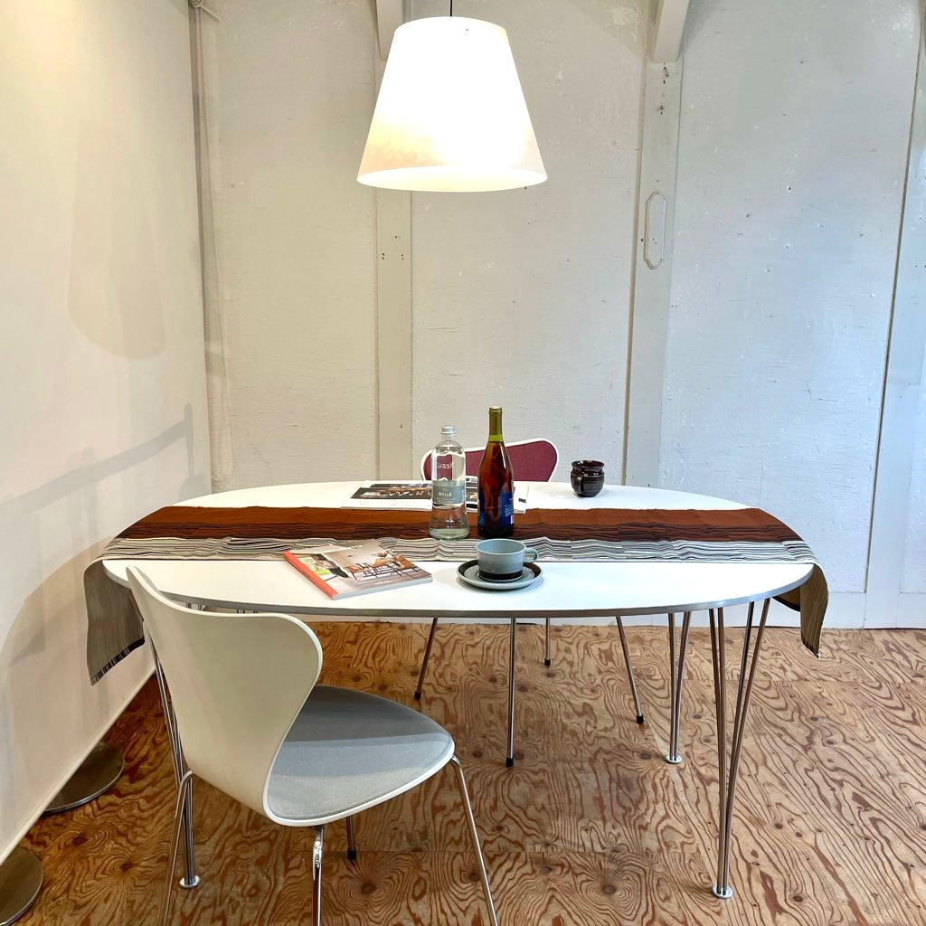 フリッツ・ハンセン / FRITZ HANSEN セブンチェア ホワイト フロントパディング グレー アルネ・ヤコブセン 中古