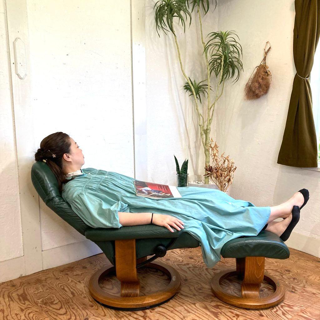 エコーネス / EKORNES ストレスレスチェア ストレスコンサル / Stressless Consul&オットマン Sサイズ 本革張り グリーン 中古