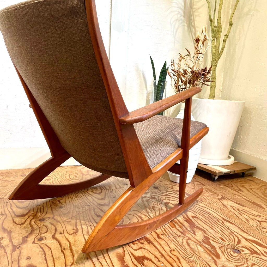 Tønder Møbelværk社 Model 97 ロッキングチェア ソーレン・ジョージ・ジェンセン / Søren Georg Jensen チーク材 ヴィンテージ