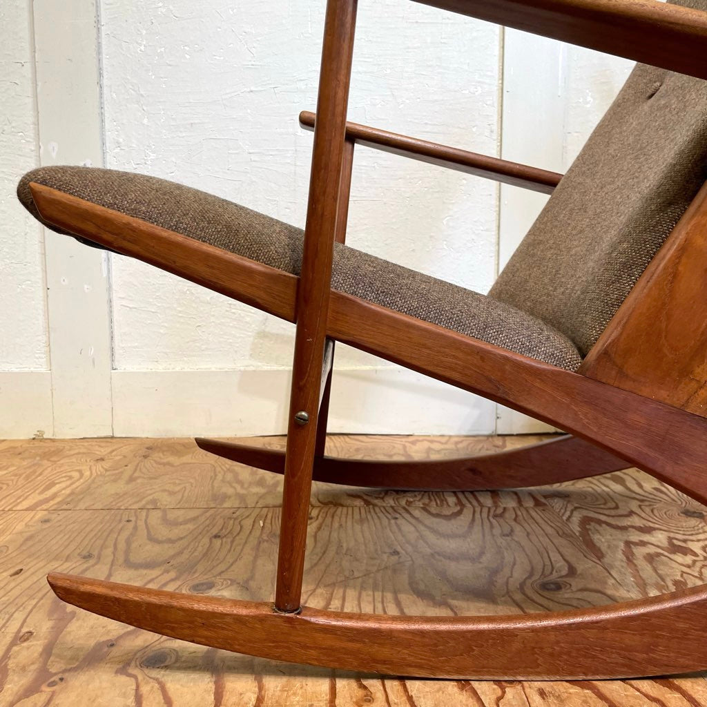 Tønder Møbelværk社 Model 97 ロッキングチェア ソーレン・ジョージ・ジェンセン / Søren Georg Jensen チーク材 ヴィンテージ