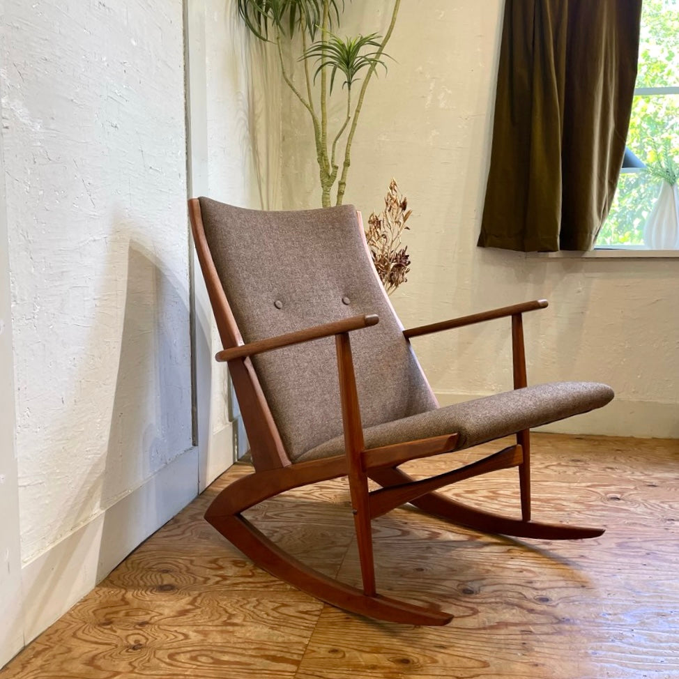 Tønder Møbelværk社 Model 97 ロッキングチェア ソーレン・ジョージ・ジェンセン / Søren Georg Jensen チーク材 ヴィンテージ