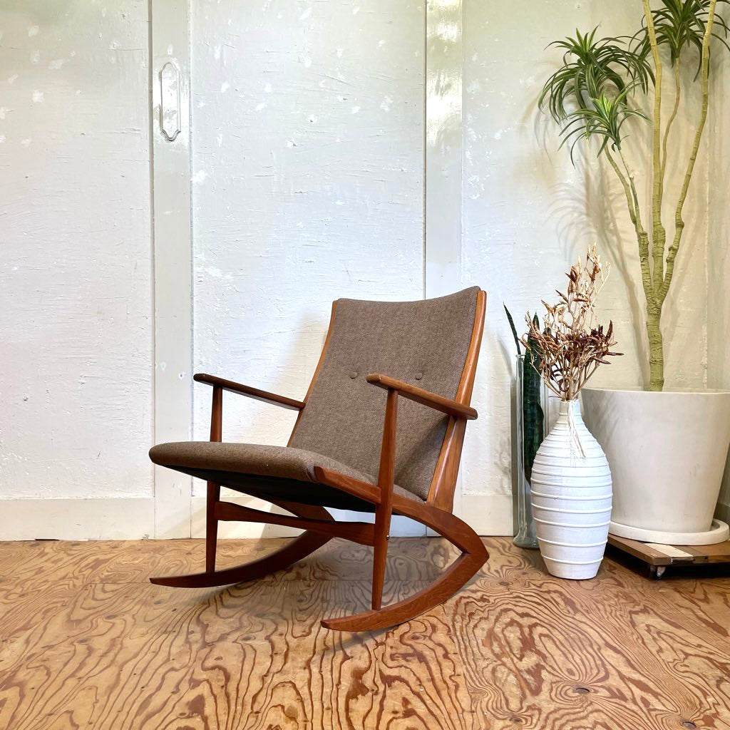 Tønder Møbelværk社 Model 97 ロッキングチェア ソーレン・ジョージ・ジェンセン / Søren Georg Jensen チーク材 ヴィンテージ