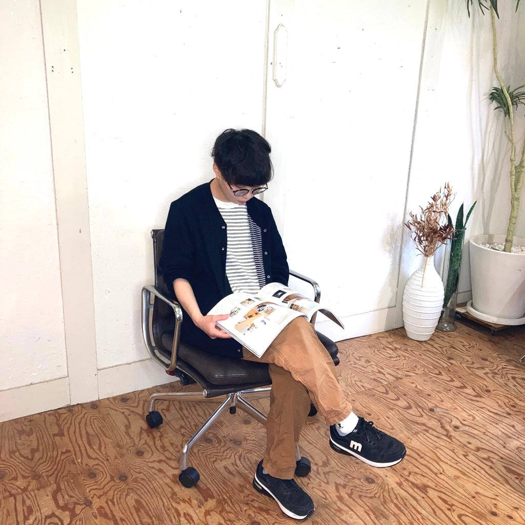 ハーマンミラー / Herman Miller  イームズ ソフトパッドグループ マネジメントチェア ダークブラウン デスクチェア 5本レッグ 中古