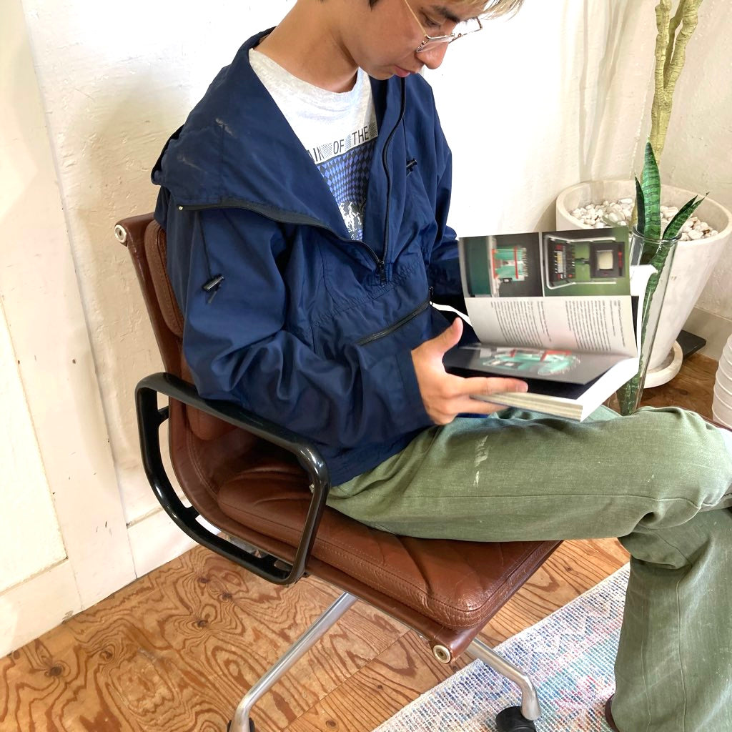 ハーマンミラー / Herman Miller イームズ ソフトパッドグループ マネジメントチェア ライトブラウン デスクチェア 4本レッグ ヴィンテージ