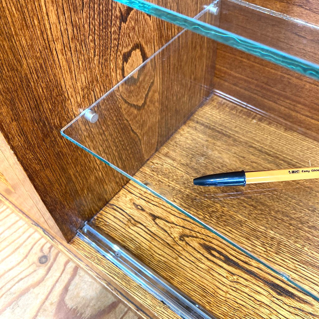 ケヤキ無垢材 ガラスキャビネット【2】飾り棚 食器棚 左側扉 中古