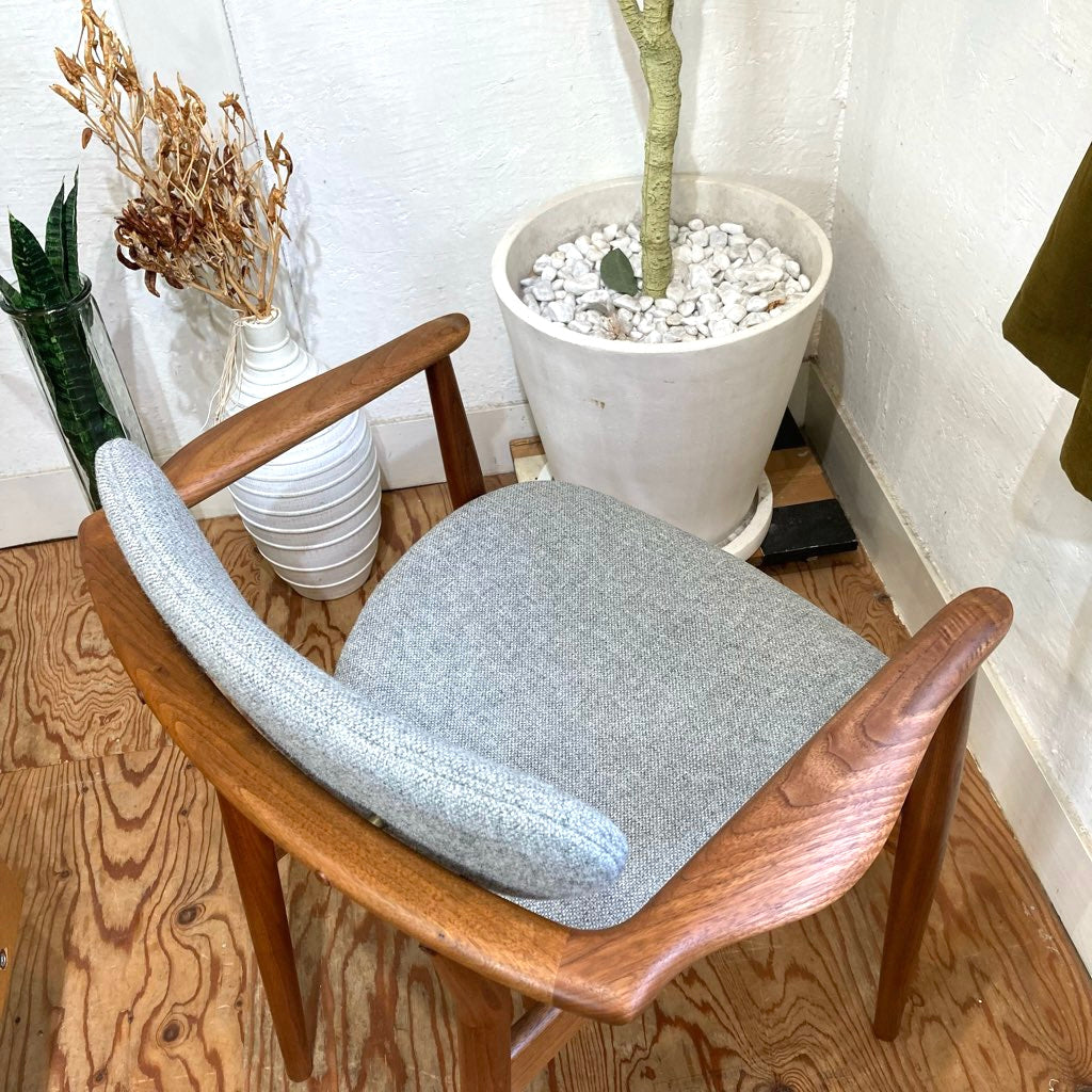 ハウスオブフィンユール / House of Finn Juhl 109Chair アームチェア フィン・ユール ウォールナット材 中古<i>動画</i>