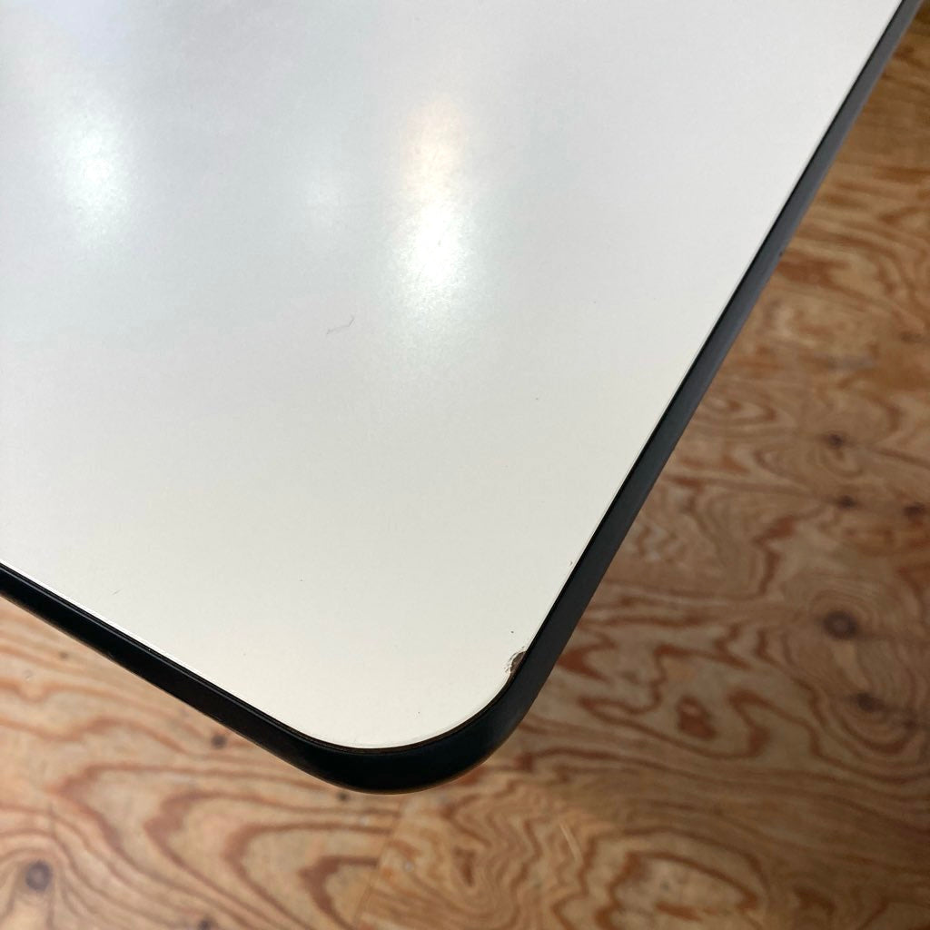ハーマンミラー / Herman Miller スクエアテーブル コントラクトベース チャールズ&レイ・イームズ 中古