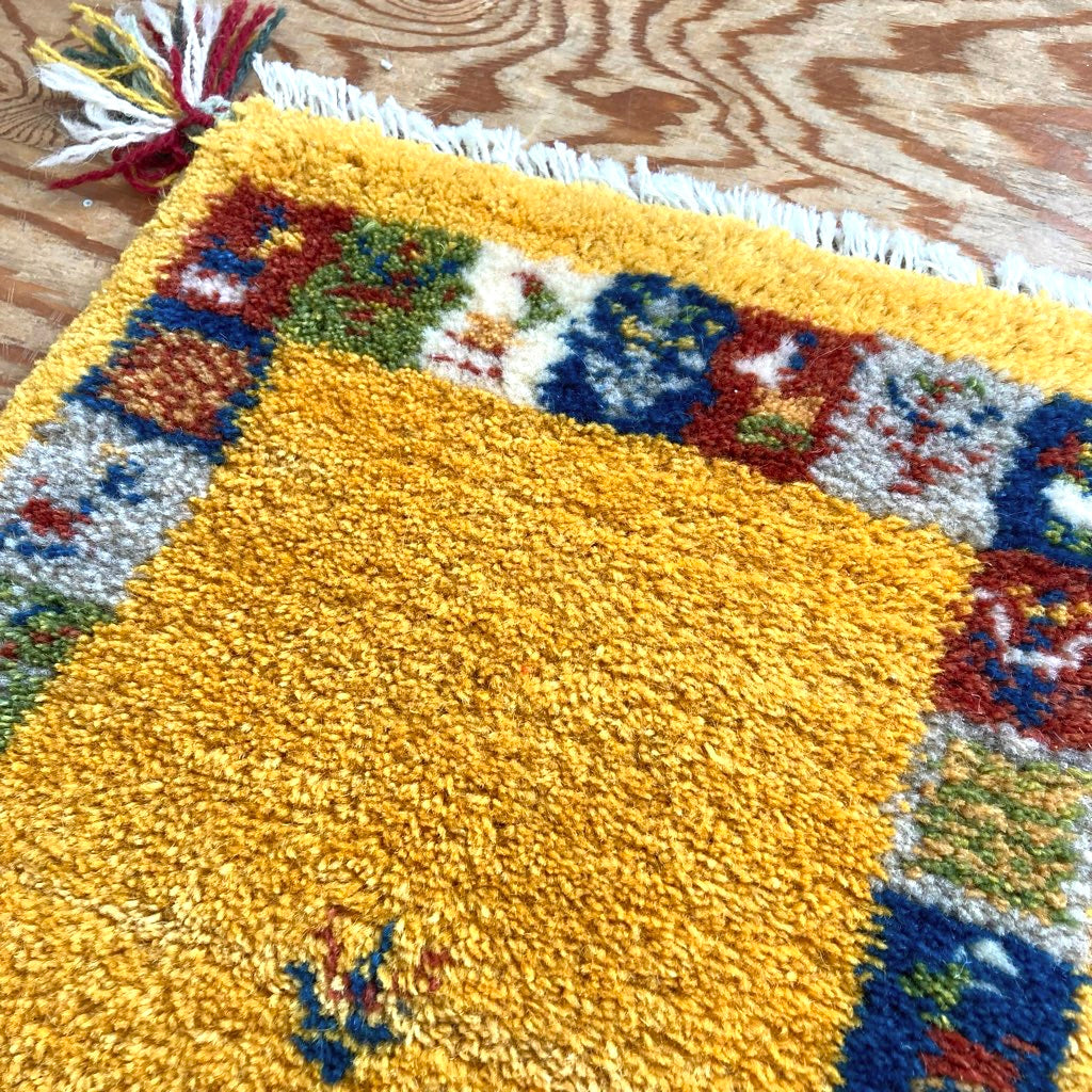 ギャッベ ミニ マット イエロー オレンジ 玄関マット カラフルマット 幅58×奥行40 中古