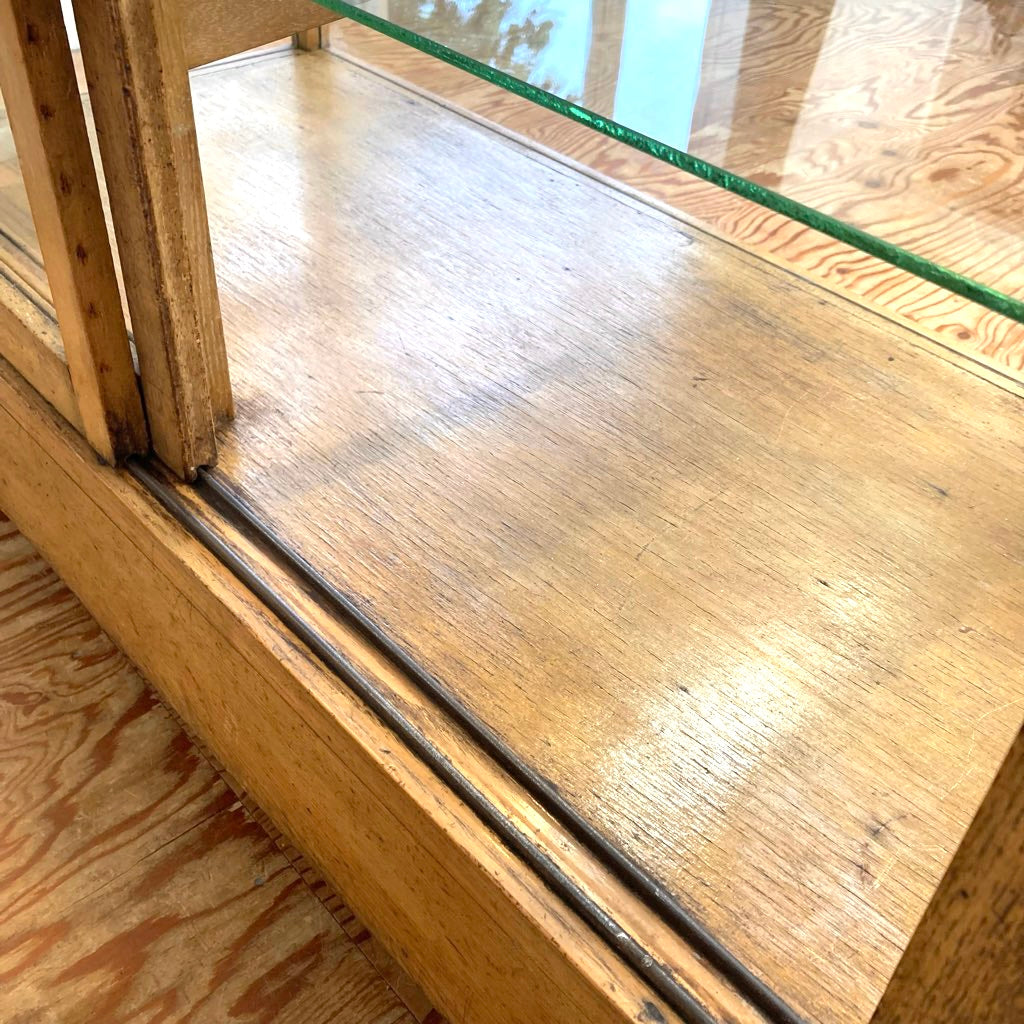 小ぶりなガラスショーケース パンケース 陳列棚 ディスプレイケース  ヴィンテージ