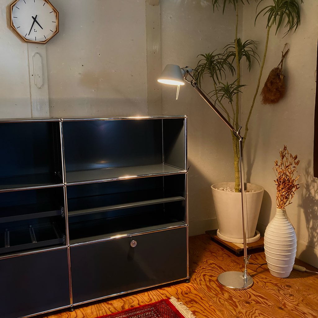 アルテミデ / Artemide トロメオ / TOLOMEO リーディング フロアライト シルバー 中古