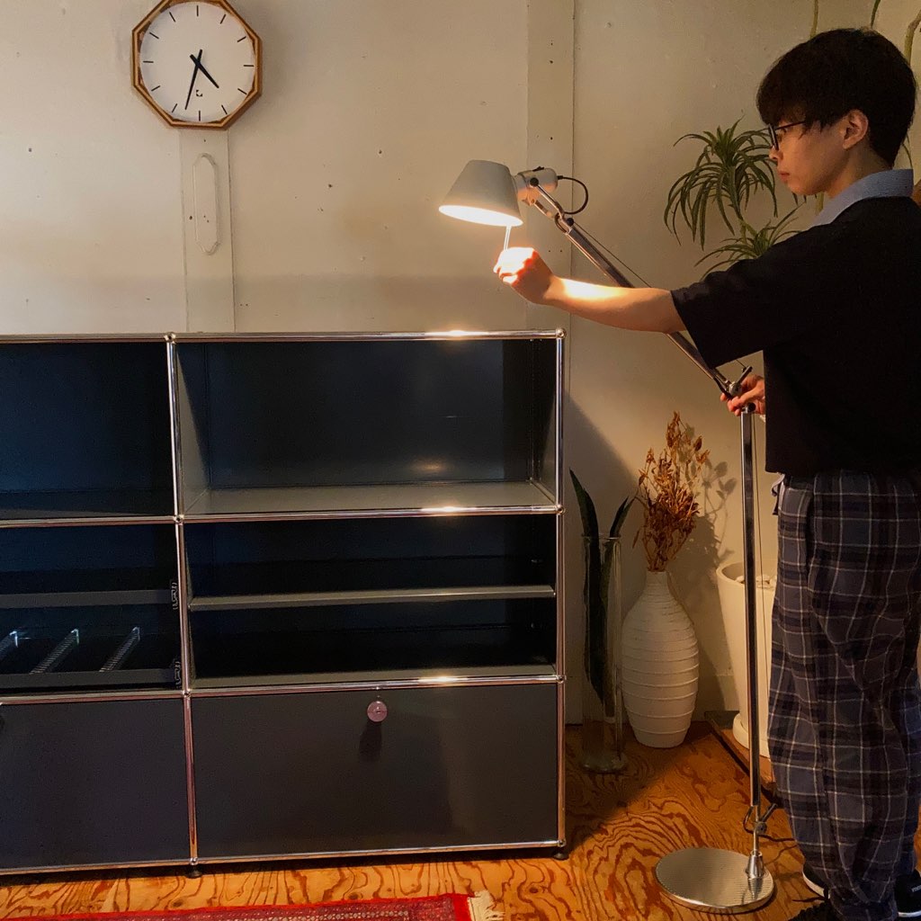 アルテミデ / Artemide トロメオ / TOLOMEO リーディング フロアライト シルバー 中古