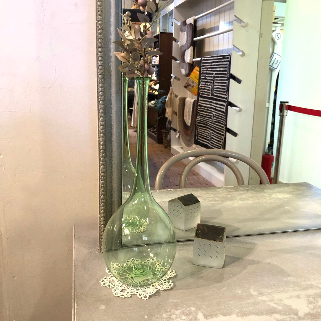 ガラスのオブジェ HOUSE RAIN 置物 扇田克也 中古