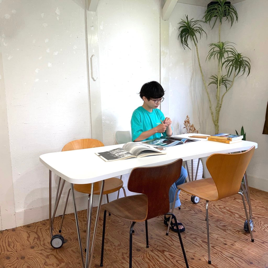 カルテル / Kartell マックス160 / MAX TABLE テーブル ホワイト キャスター付き オフィステーブル ダイニングテーブル 中古
