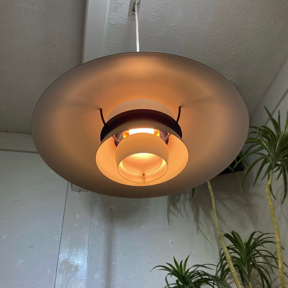 ルイスポールセン / Louis Poulsen PH5 クラシックホワイト ポール・ヘニングセン 中古