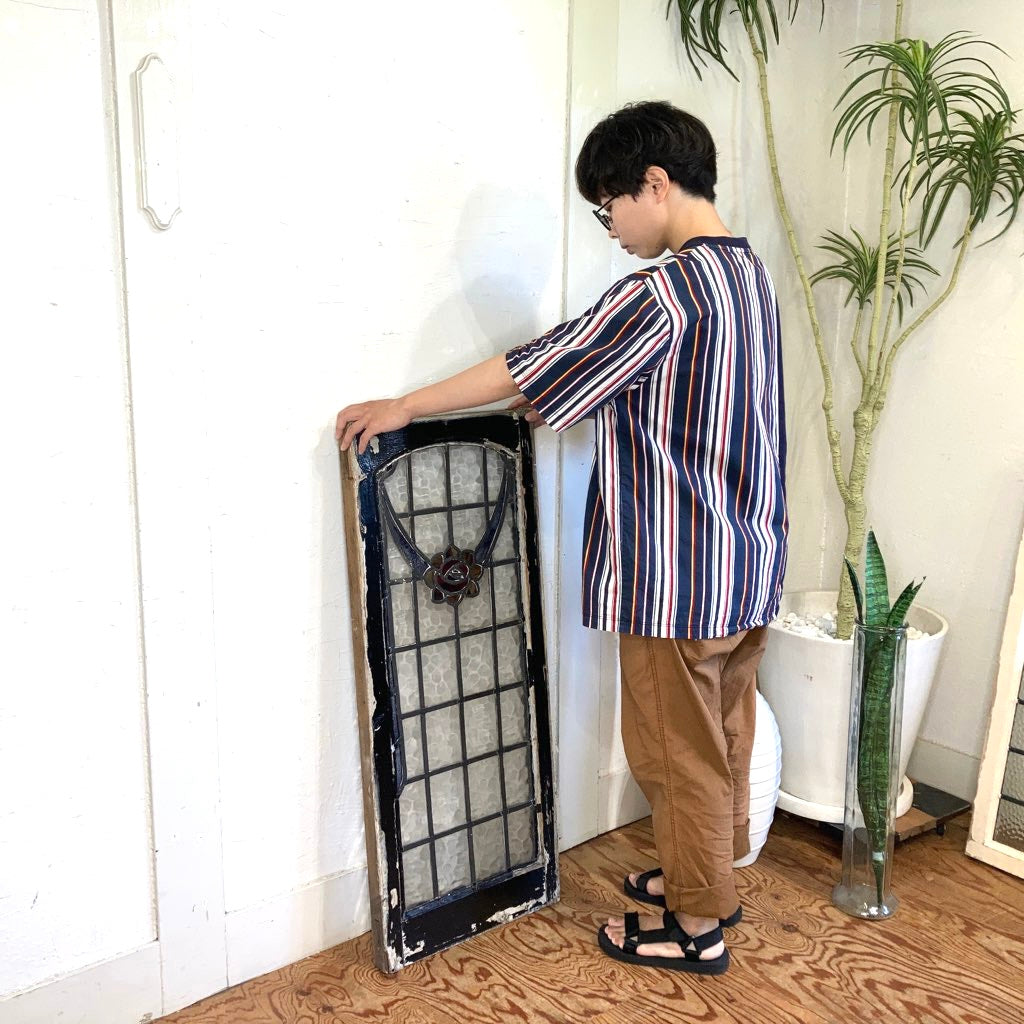 ステンドグラス 木枠 ブラックフレーム ディスプレイ 壁掛け アンティーク