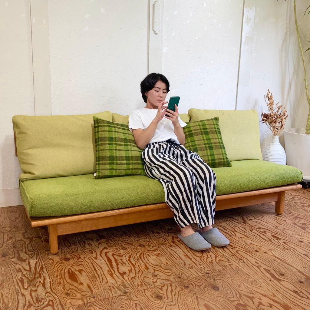 飛騨産業 / HIDA キツツキ 森のことば 3Pソファ ローソファ 節なし特注品 佐々木 敏光 中古