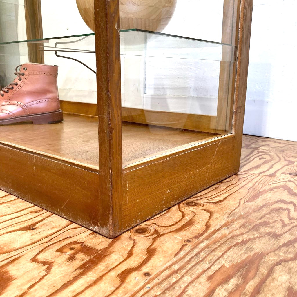 古い木味フレームのガラスショーケース パンケース 陳列棚 ディスプレイケース アンティーク