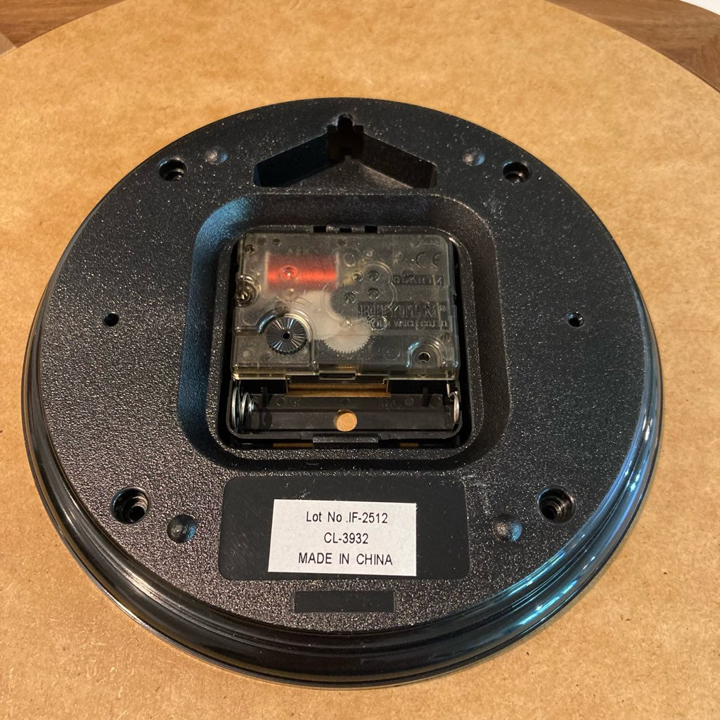 マウリッツ / Mauritz 壁掛け時計 スクウェア 新品