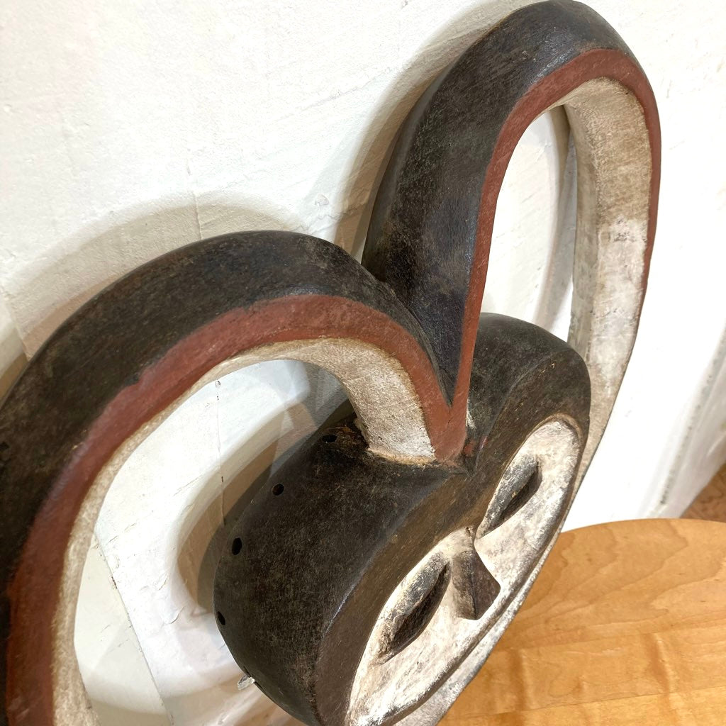 アフリカ クウェレ族の仮面 ハート プリミティブアート 木彫り インテリア小物 ヴィンテージ