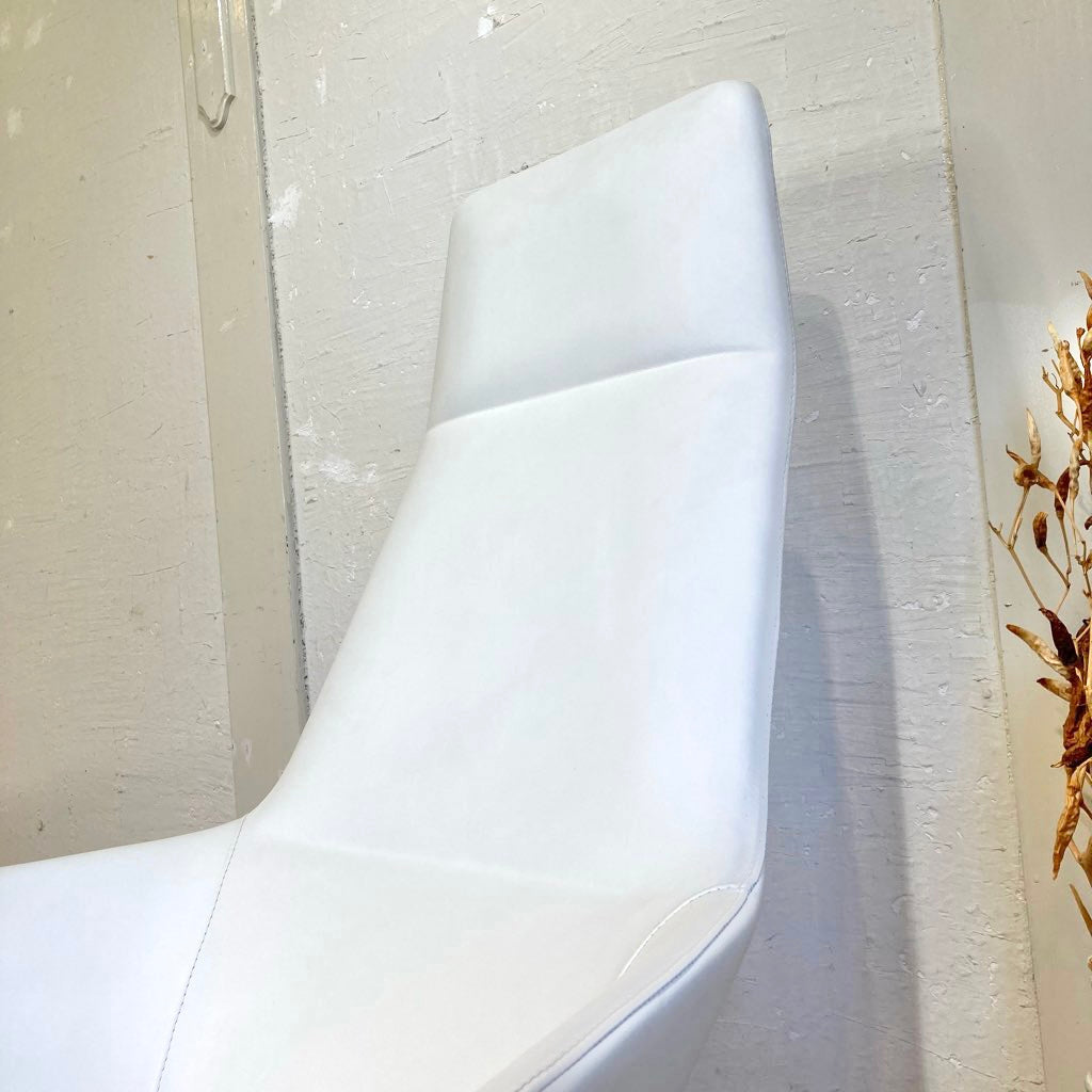 アルペール / arper アストン / ASTON ハイバック ラウンジチェア+オットマン 本革 ホワイト  展示