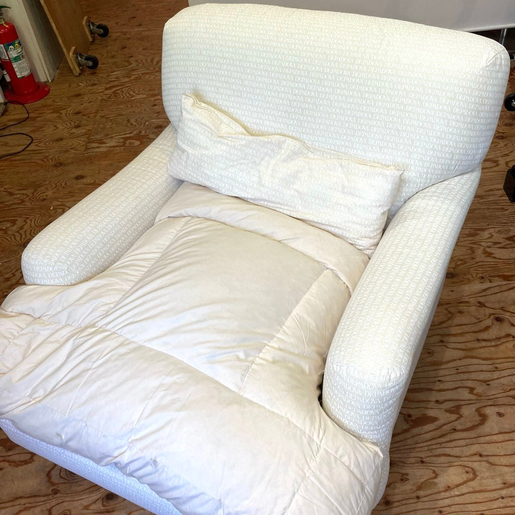 デパドヴァ / Depadova ラッフルズ オットマン ヴィコ・マジストレッティ 中古